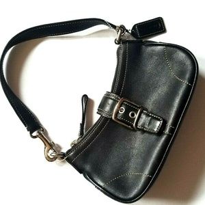 Coach Hamptons Small Black Leather Buckle Handbag